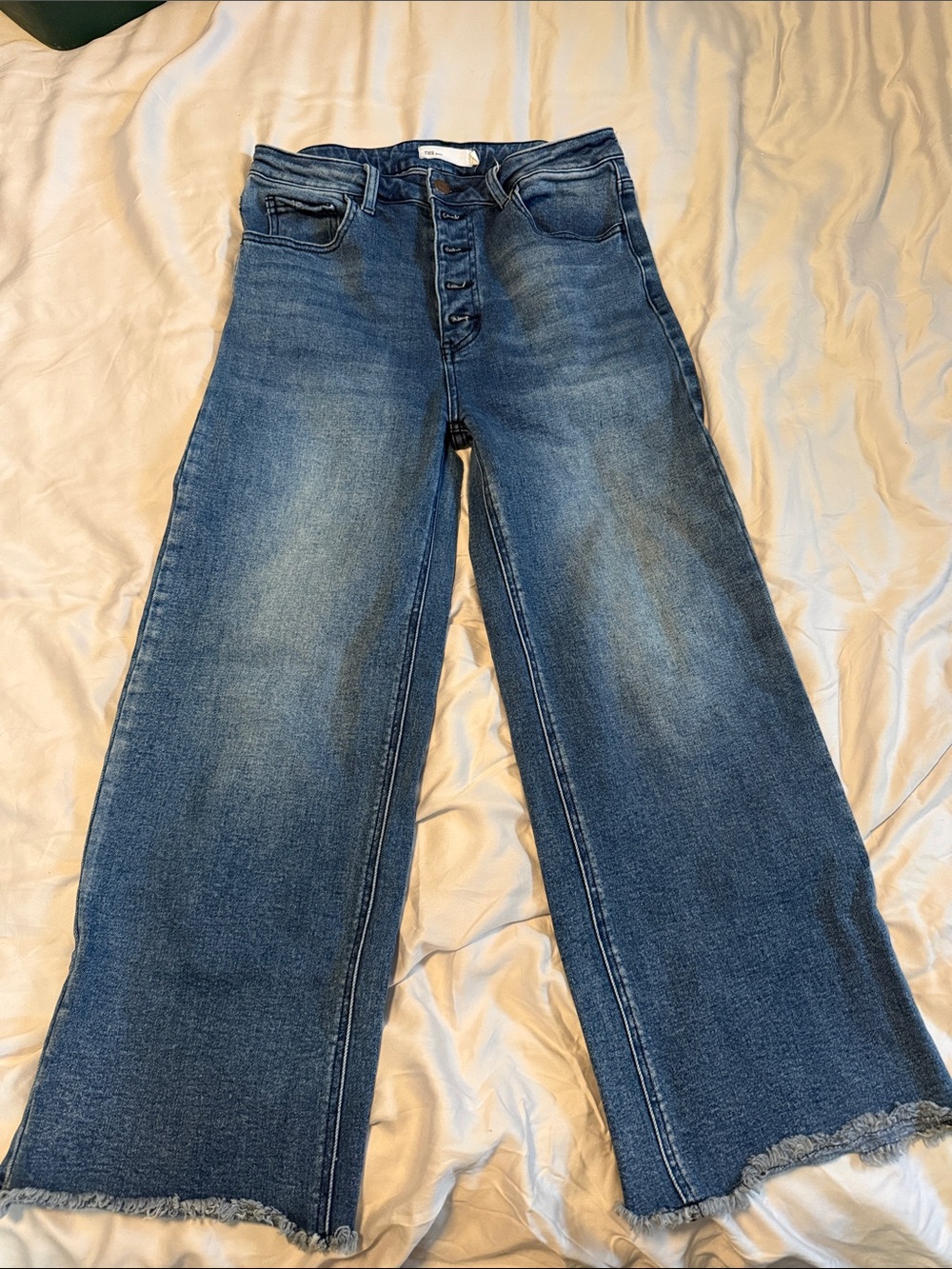 TNR wide leg jean size 28w